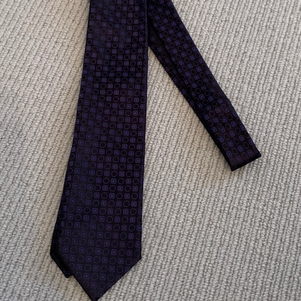 Navy Hugo Boss tie